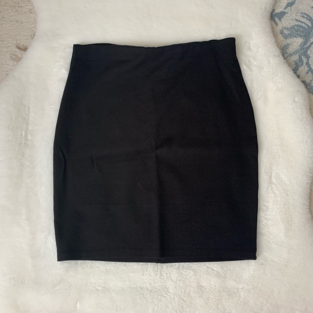 mini skirt